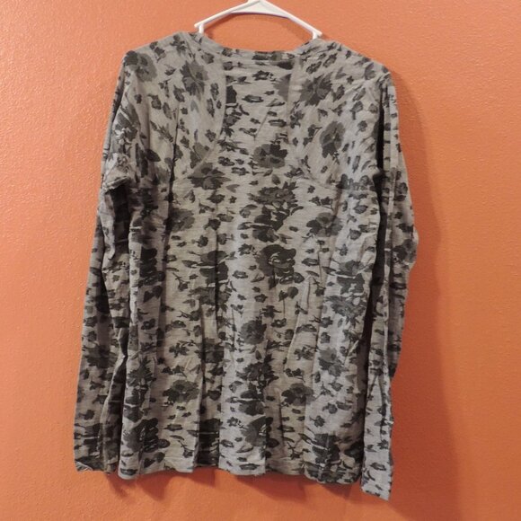 Athleta Shirt Woman X Large Black Gray Floral Pattern Long Sleeve Shirt - Picture 3 of 5